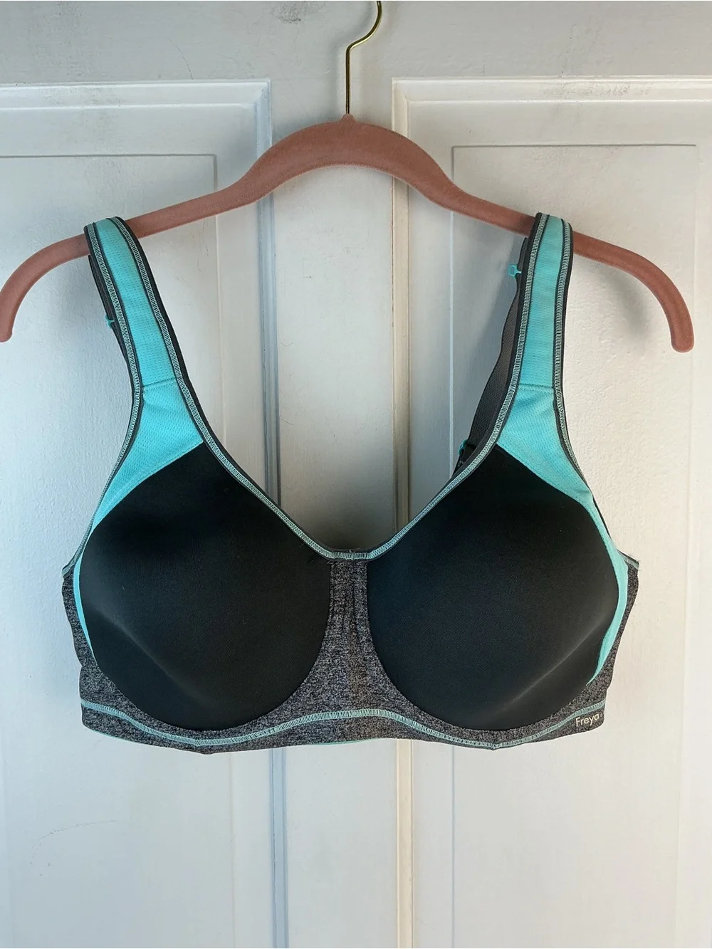 Freya Active Epic Underwire Molded Cup Charcoal Sports Bra 36DD